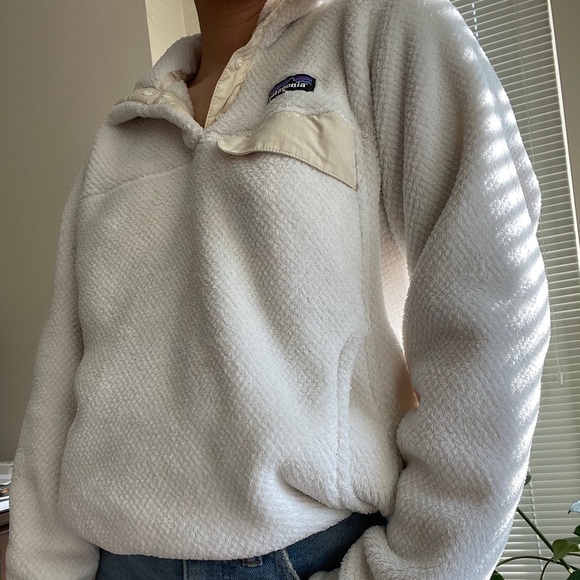 Patagonia Jackets & Blazers - Off-white Patagonia re-tool snap-t pullover